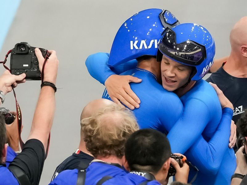ciclismo pista pista inseguimento a sq u   finale 3 italia danimarca sfb04130 copia simone ferraro ph ciclismo pista pista inseguimento a sq u   finale 3 italia danimarca sfb04130 copia simone ferraro ph
