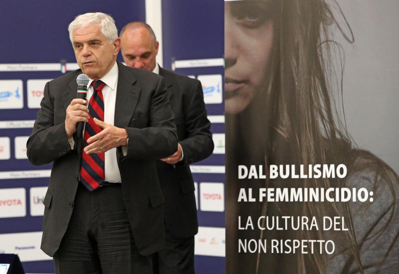 070 Bullismo Femminicidio Pagliaricci GMT 070 Bullismo Femminicidio Pagliaricci GMT