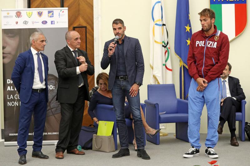 074 Bullismo Femminicidio Pagliaricci GMT 074 Bullismo Femminicidio Pagliaricci GMT