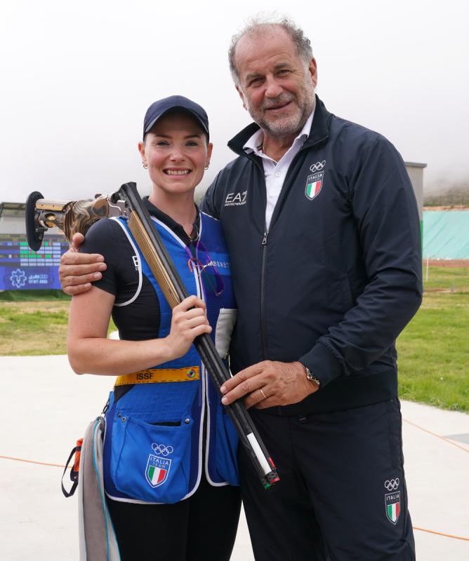 Tiro a Volo BARTOLOMEI Martina BACOSI Diana foto Luca Pagliaricci LUP06137 copia  Tiro a Volo BARTOLOMEI Martina BACOSI Diana foto Luca Pagliaricci LUP06137 copia