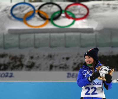 Dorothea centra il bronzo