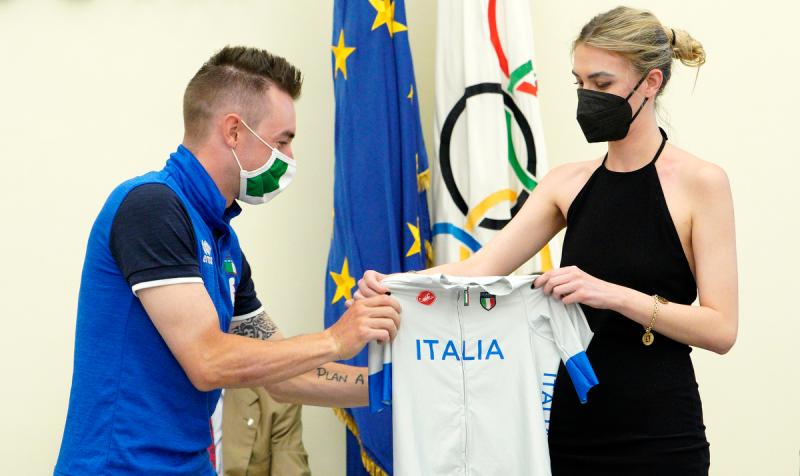 Elia Viviani Portabandiera Foto Luca Pagliaricci032 Elia Viviani Portabandiera Foto Luca Pagliaricci032