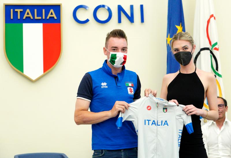 Elia Viviani Portabandiera Foto Luca Pagliaricci035 Elia Viviani Portabandiera Foto Luca Pagliaricci035