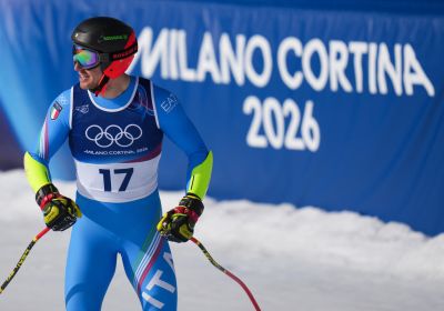 February 11: pictures of the day