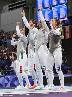 scherma fioretto femminile a squadre ph augusto bizzi agu scherma fioretto femminile a squadre ph augusto bizzi agu