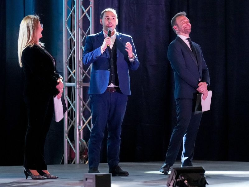 apertura ph simone ferraro sfa04475 copia 20231215 apertura ph simone ferraro sfa04475 copia 20231215