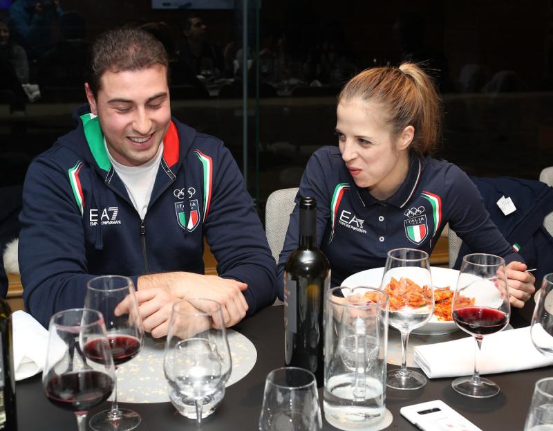 180223_013_fontana_festeggiamenti_casa_ita_pagliaricci_-_gmt_20180223_1351296425 180223_013_fontana_festeggiamenti_casa_ita_pagliaricci_-_gmt_20180223_1351296425