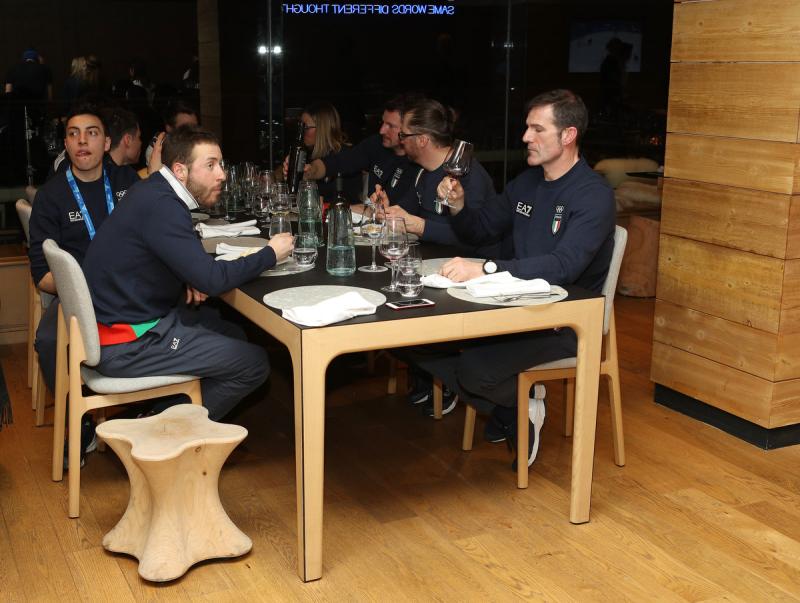 180223_014_fontana_festeggiamenti_casa_ita_pagliaricci_-_gmt_20180223_1405620065 180223_014_fontana_festeggiamenti_casa_ita_pagliaricci_-_gmt_20180223_1405620065