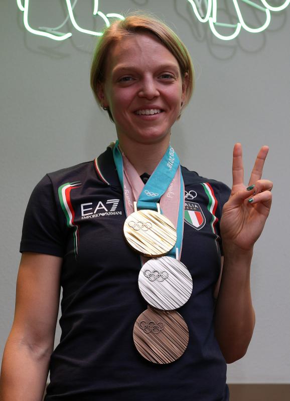 180223_018_fontana_festeggiamenti_casa_ita_pagliaricci_-_gmt_20180223_1286548733 180223_018_fontana_festeggiamenti_casa_ita_pagliaricci_-_gmt_20180223_1286548733