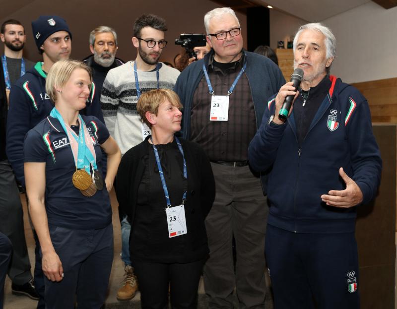 180223_025_fontana_festeggiamenti_casa_ita_pagliaricci_-_gmt_20180223_1645797106 180223_025_fontana_festeggiamenti_casa_ita_pagliaricci_-_gmt_20180223_1645797106