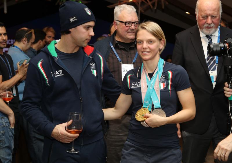 180223_026_fontana_festeggiamenti_casa_ita_pagliaricci_-_gmt_20180223_1084627444 180223_026_fontana_festeggiamenti_casa_ita_pagliaricci_-_gmt_20180223_1084627444