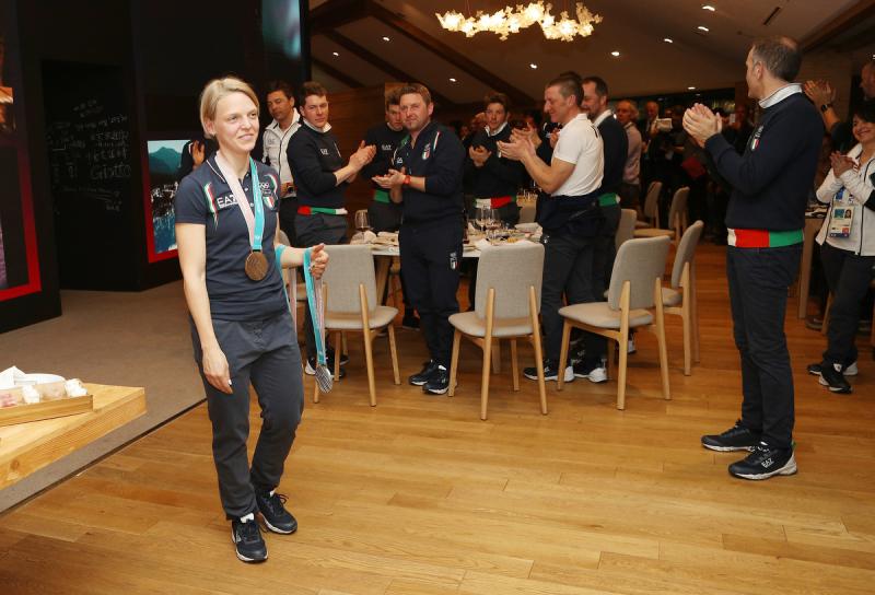 180223_031_fontana_festeggiamenti_casa_ita_pagliaricci_-_gmt_20180223_1386298446 180223_031_fontana_festeggiamenti_casa_ita_pagliaricci_-_gmt_20180223_1386298446