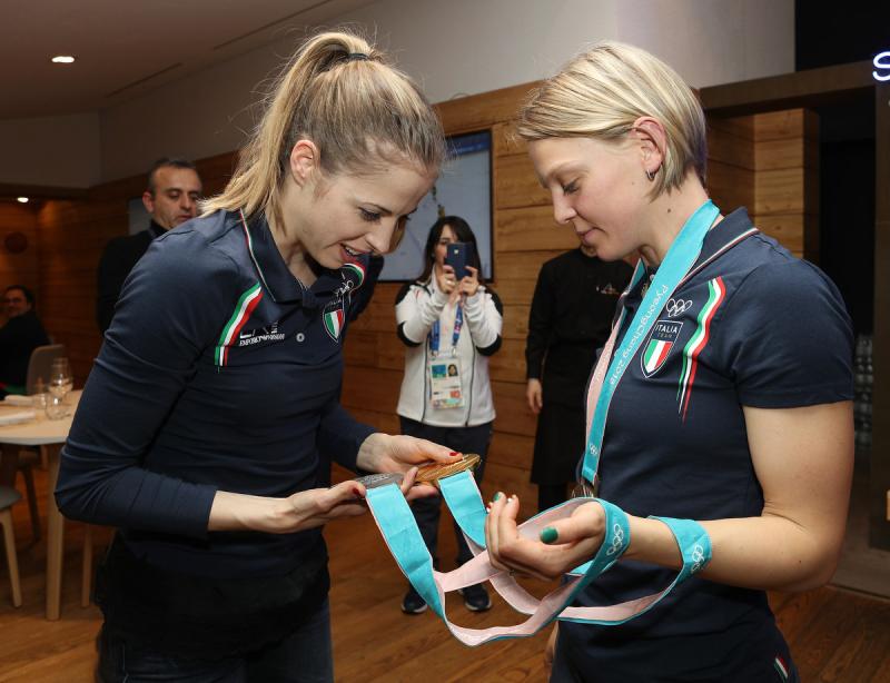 180223_036_fontana_festeggiamenti_casa_ita_pagliaricci_-_gmt_20180223_1988887384 180223_036_fontana_festeggiamenti_casa_ita_pagliaricci_-_gmt_20180223_1988887384