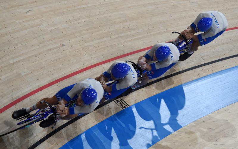 Ciclismo Pista ORO foto Sirotti GMT DSC_2909 copia Ciclismo Pista ORO foto Sirotti GMT DSC_2909 copia