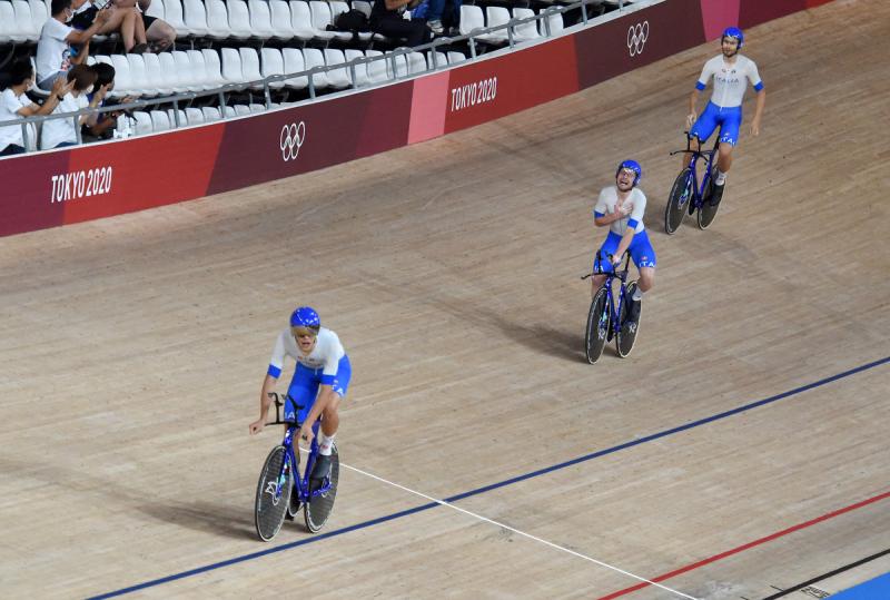 Ciclismo Pista ORO foto Sirotti GMT DSC_2920 copia Ciclismo Pista ORO foto Sirotti GMT DSC_2920 copia