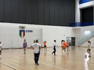 coni cnx128590px
