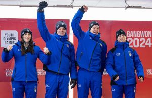 italia slittino team relay 2038200 20240123