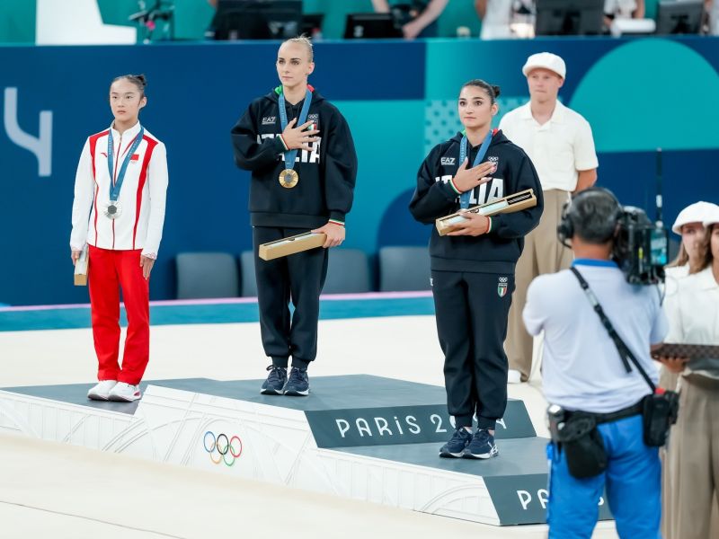 oro bronzo trave ginnastica artistica femminile d   amato alice esposito manila sfb07256 copia simone ferraro ph oro bronzo trave ginnastica artistica femminile d   amato alice esposito manila sfb07256 copia simone ferraro ph