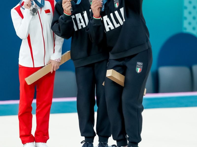 oro bronzo trave ginnastica artistica femminile d   amato alice esposito manila sfb07658 copia simone ferraro ph oro bronzo trave ginnastica artistica femminile d   amato alice esposito manila sfb07658 copia simone ferraro ph