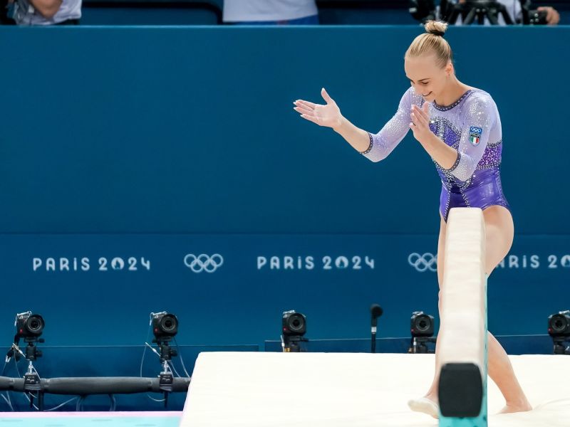 oro trave ginnastica artistica femminile d   amato alice sfe03257 copia simone ferraro ph oro trave ginnastica artistica femminile d   amato alice sfe03257 copia simone ferraro ph