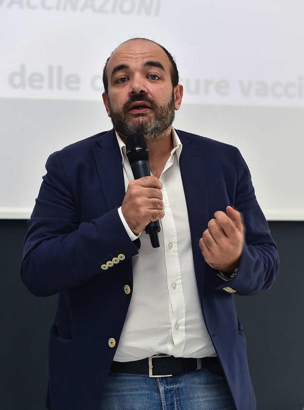 022vaccinimezzelanigmt 022vaccinimezzelanigmt