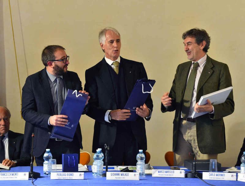 laquilamezzelanigmt52_20191126_1327203945 laquilamezzelanigmt52_20191126_1327203945