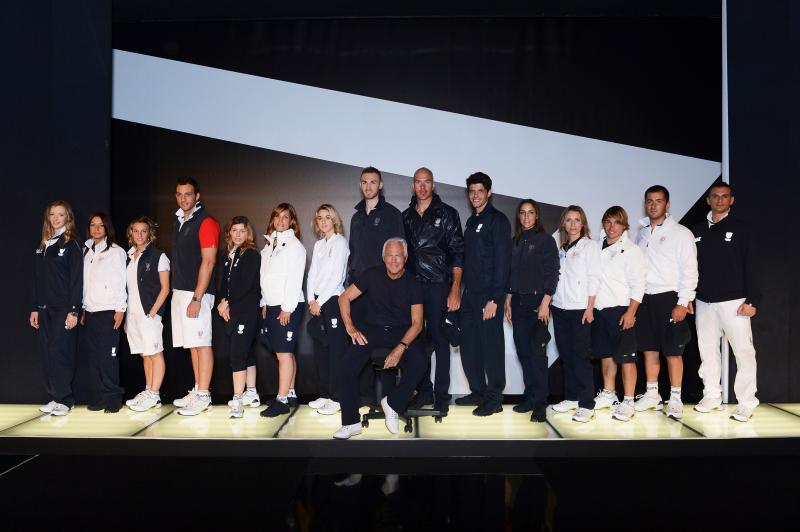 giorgio armani with the athletes1 giorgio armani with the athletes1