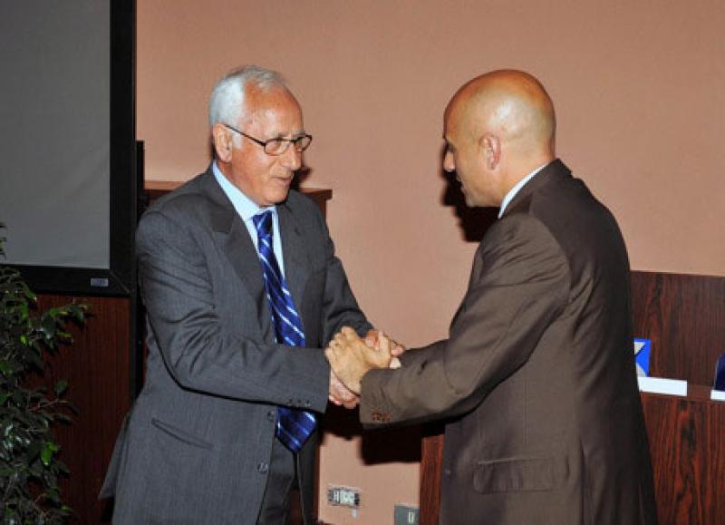 pelliconeb pelliconeb