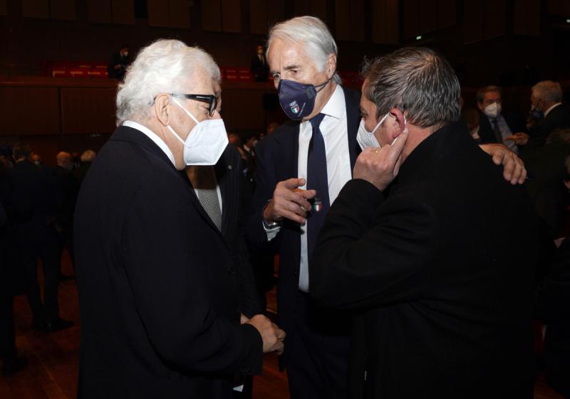 00 Collari Oro Foto Luca Pagliaricci LUP01587 copia 00 Collari Oro Foto Luca Pagliaricci LUP01587 copia