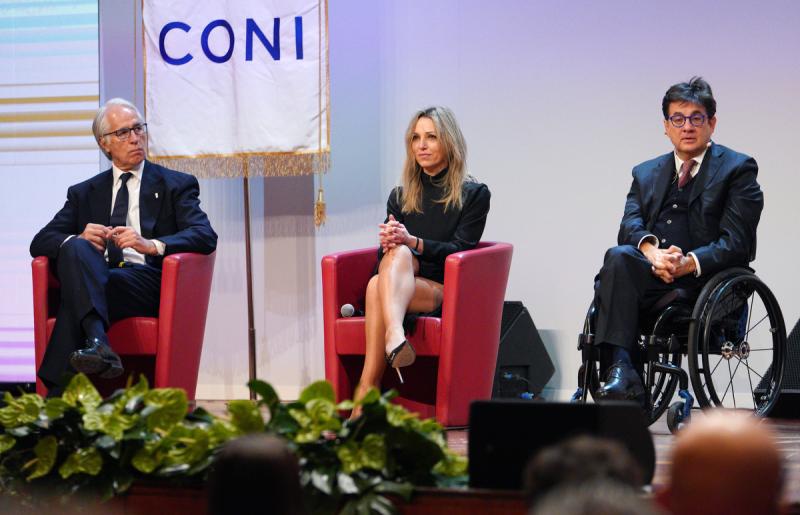 00 Collari Oro Foto Luca Pagliaricci LUP01620 copia 00 Collari Oro Foto Luca Pagliaricci LUP01620 copia