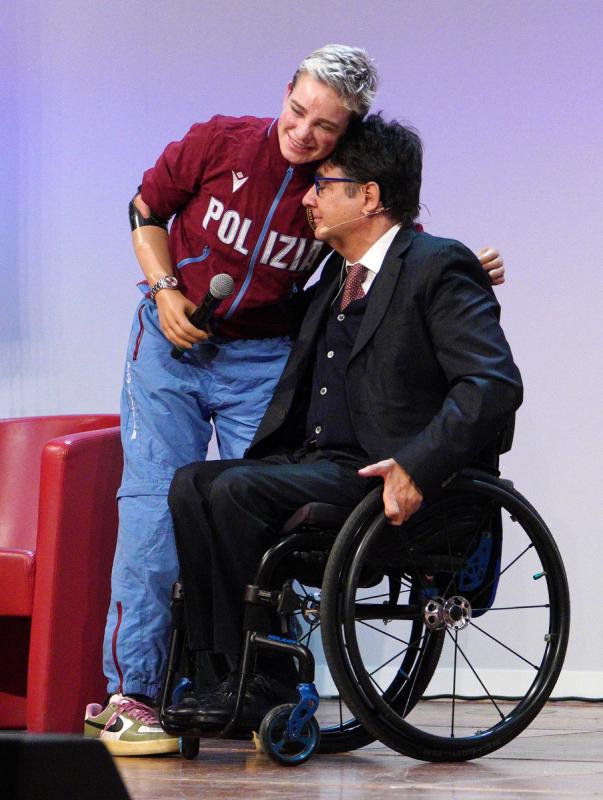 10 Scherma Para Collari Oro Foto Luca Pagliaricci LUP02280 copia 10 Scherma Para Collari Oro Foto Luca Pagliaricci LUP02280 copia