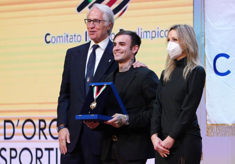 12 Ginnastica Collari Oro Foto Luca Pagliaricci LUP02425 copia 12 Ginnastica Collari Oro Foto Luca Pagliaricci LUP02425 copia