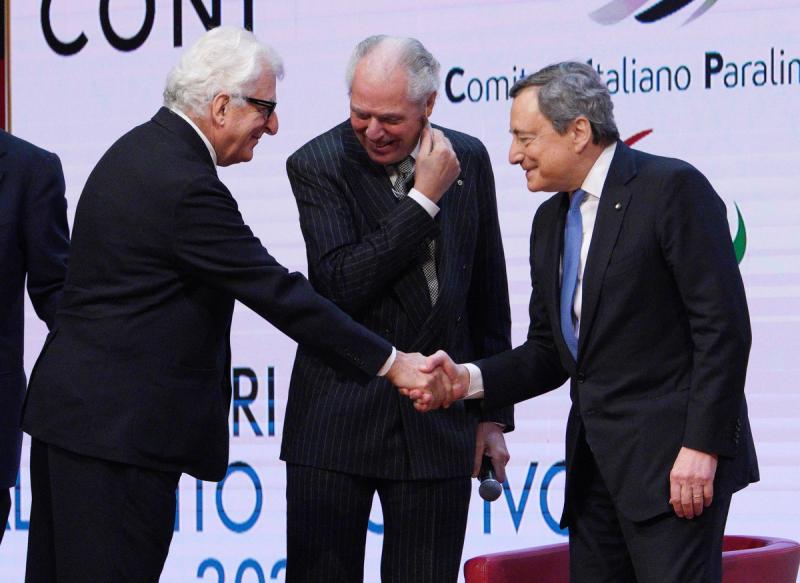 16 Personalita Collari Oro Foto Luca Pagliaricci LUP02812 copia 16 Personalita Collari Oro Foto Luca Pagliaricci LUP02812 copia