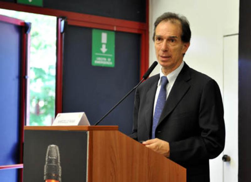 gatoradegmt068 gatoradegmt068