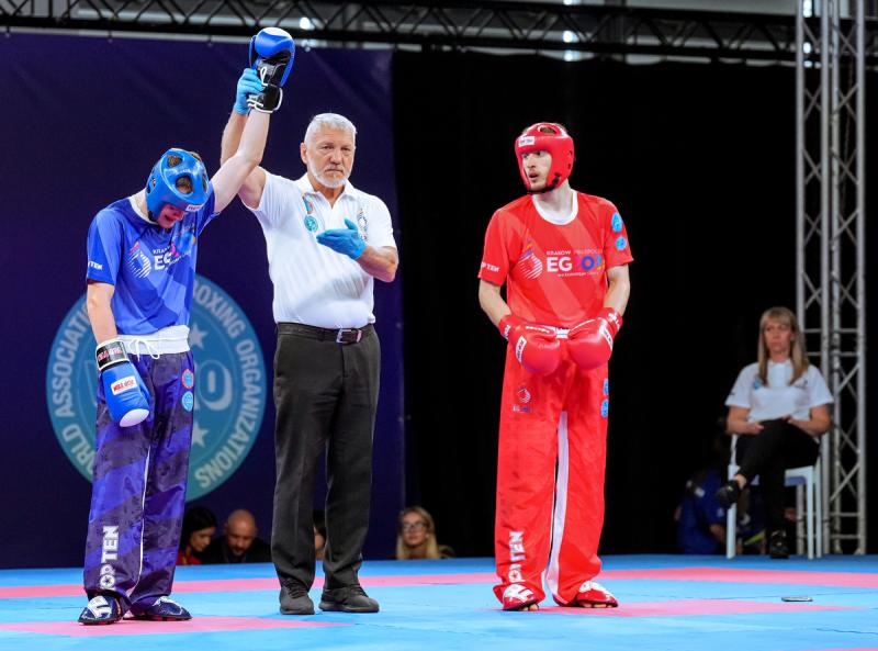 Kickboxing Ivan PENZO v Anis TRIQUI (GER) Ph Simone Ferraro SFA00558 copia Kickboxing Ivan PENZO v Anis TRIQUI (GER) Ph Simone Ferraro SFA00558 copia