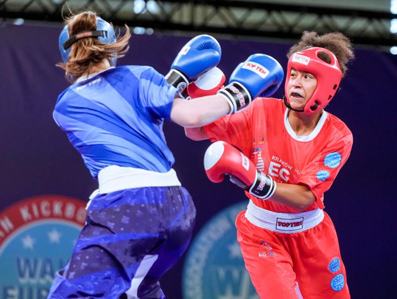 Kickboxing Luna MENDY v Urska GAZVODA (SLO) Ph Simone Ferraro SFA04946 copia Kickboxing Luna MENDY v Urska GAZVODA (SLO) Ph Simone Ferraro SFA04946 copia
