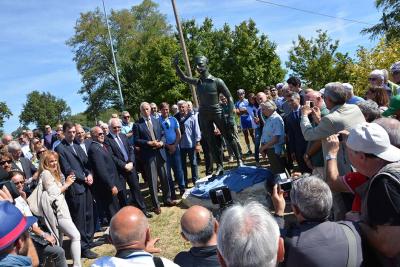 Inaugurazione della Statua di Fasto Coppi a Castellania