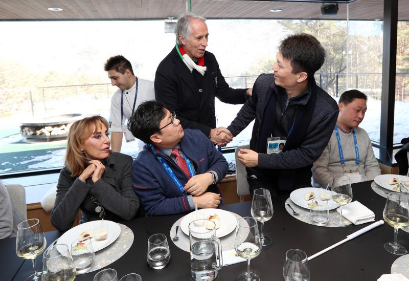 180212_022_rappresentanti_coreani_casa_italia_pagliaricci_-_gmt_20180212_1264165964 180212_022_rappresentanti_coreani_casa_italia_pagliaricci_-_gmt_20180212_1264165964