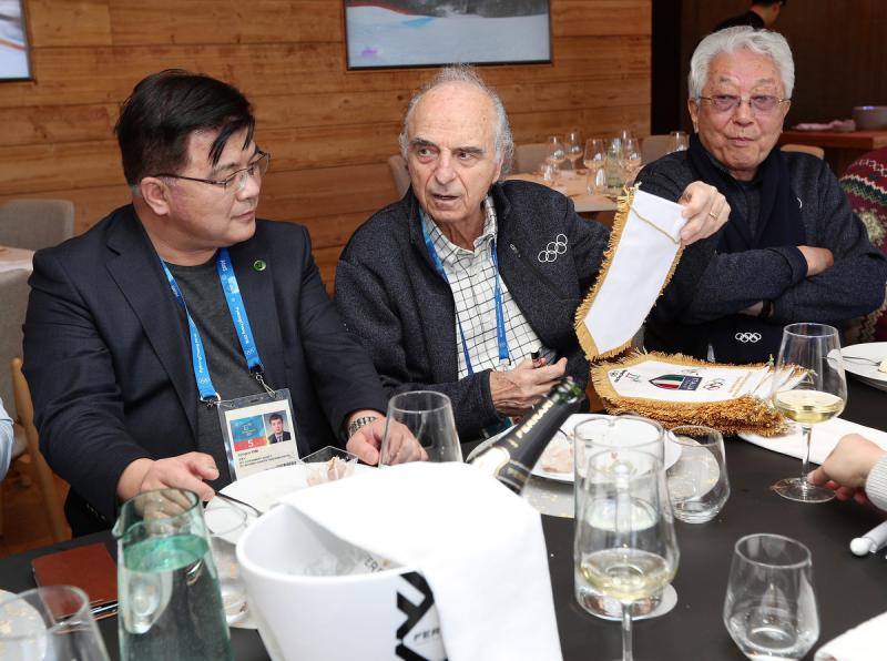 180212_031_rappresentanti_coreani_casa_italia_pagliaricci_-_gmt_20180212_1614950177 180212_031_rappresentanti_coreani_casa_italia_pagliaricci_-_gmt_20180212_1614950177