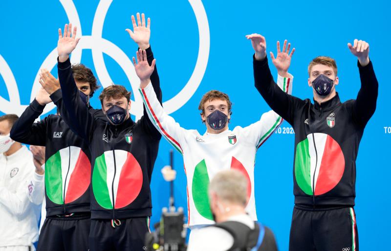 STAFFETTA mista 4x100misti uomini BRONZO foto Luca Pagliaricci GMT _PAG2454 copia STAFFETTA mista 4x100misti uomini BRONZO foto Luca Pagliaricci GMT _PAG2454 copia