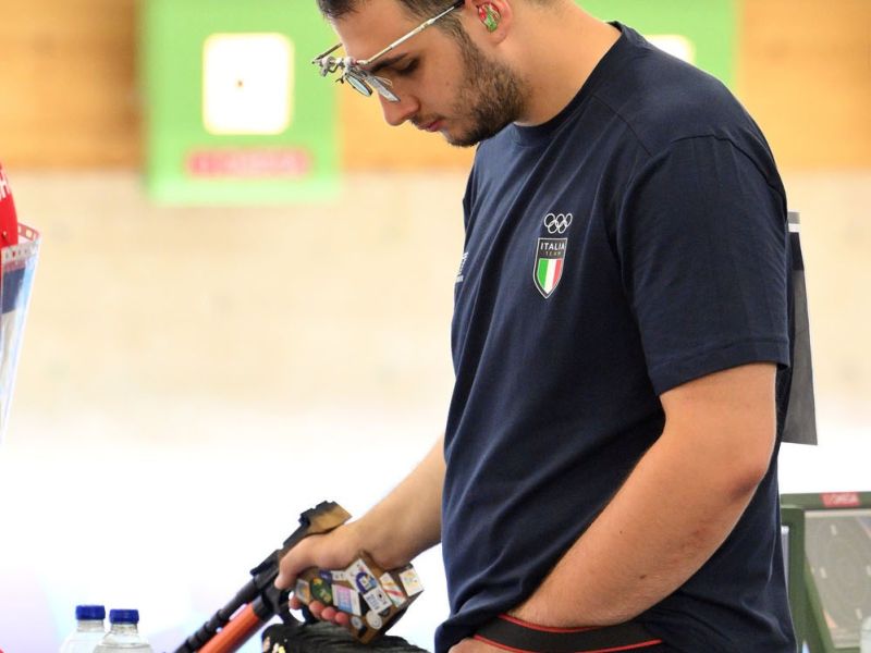 pistola m maldini monna foto mezzelani gmt03 pistola m maldini monna foto mezzelani gmt03