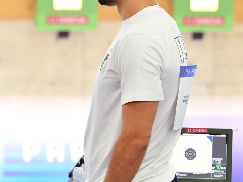 pistola m maldini monna foto mezzelani gmt13 pistola m maldini monna foto mezzelani gmt13