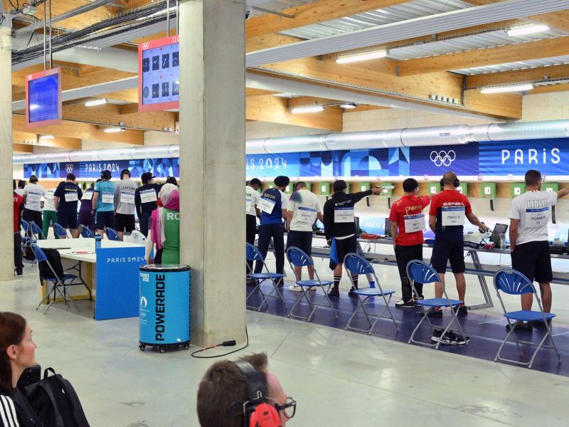 pistola m maldini monna foto mezzelani gmt28 pistola m maldini monna foto mezzelani gmt28