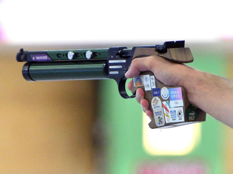 pistola m maldini monna foto mezzelani gmt43 pistola m maldini monna foto mezzelani gmt43