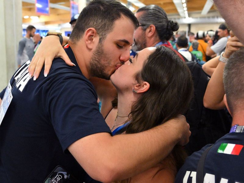 pistola m maldini monna foto mezzelani gmt54 pistola m maldini monna foto mezzelani gmt54