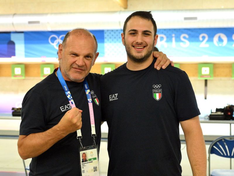 pistola m maldini monna foto mezzelani gmt66 pistola m maldini monna foto mezzelani gmt66