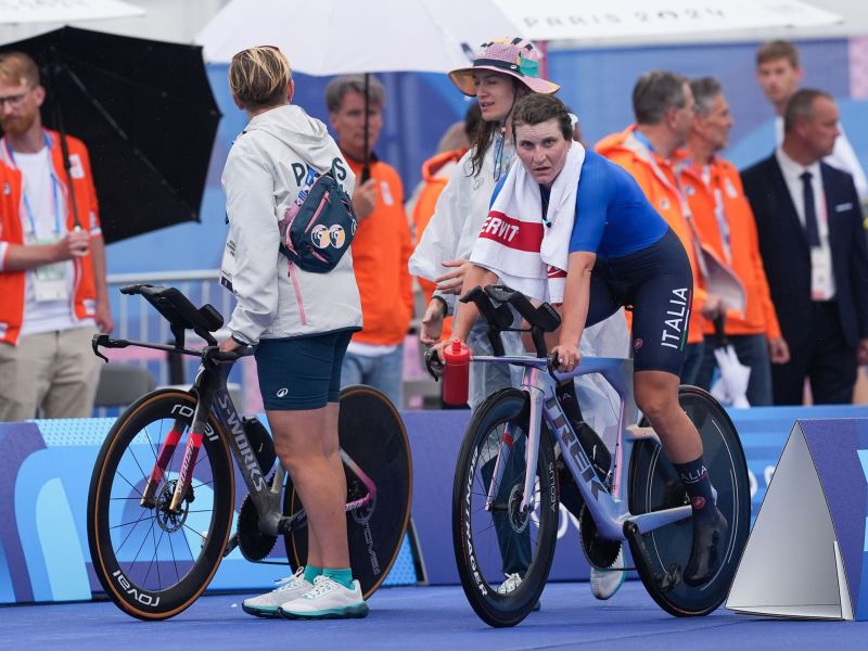 crono ciclismo donne longo borghini elisa dsc09961 luca pagliaricci ph crono ciclismo donne longo borghini elisa dsc09961 luca pagliaricci ph