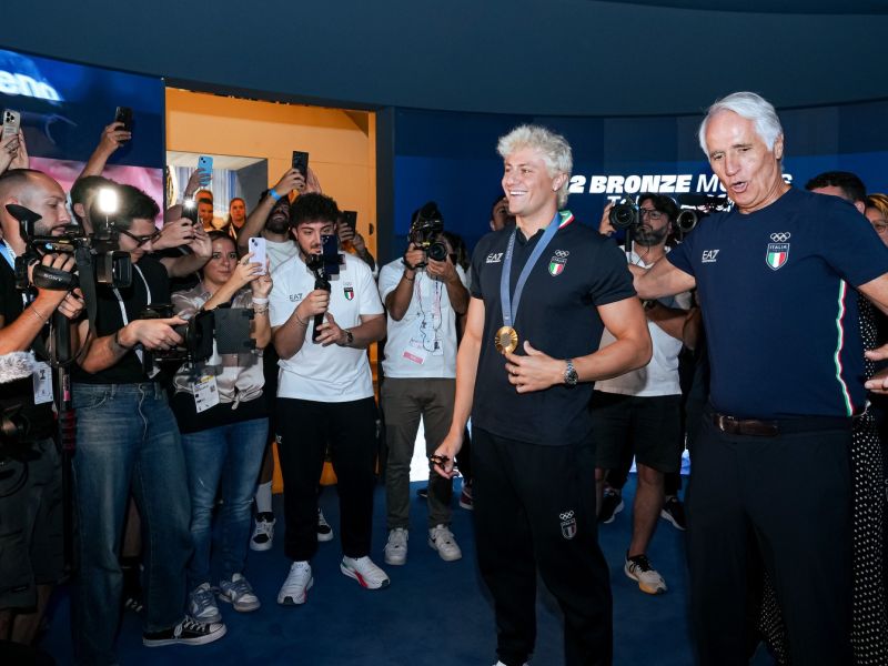 casa italia martinenghi oro nuoto sfb03408 copia simone ferraro ph casa italia martinenghi oro nuoto sfb03408 copia simone ferraro ph