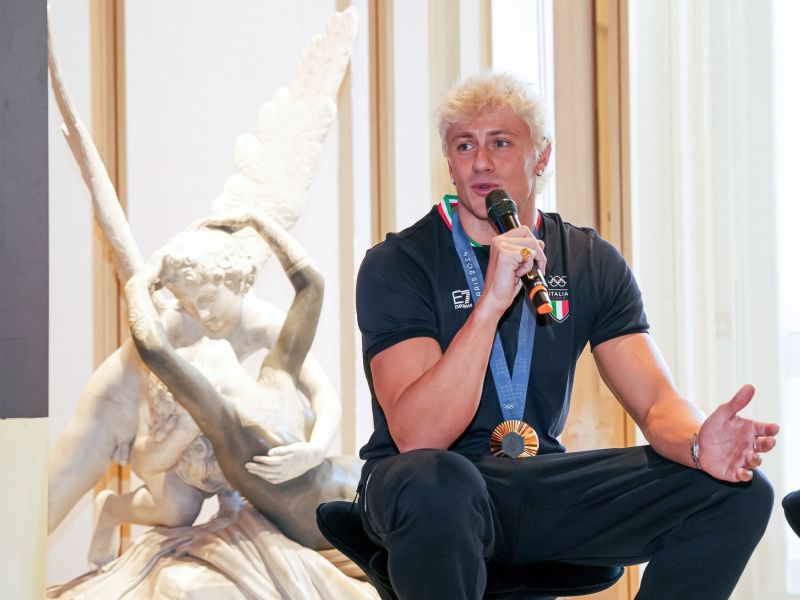 casa italia martinenghi oro nuoto sfb03557 copia simone ferraro ph74 casa italia martinenghi oro nuoto sfb03557 copia simone ferraro ph74