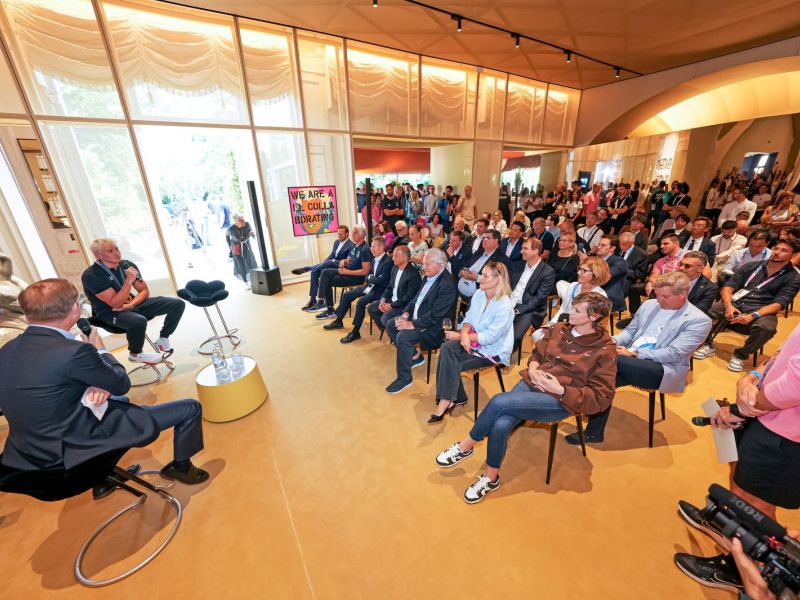 casa italia martinenghi oro nuoto sfb03561 copia simone ferraro ph casa italia martinenghi oro nuoto sfb03561 copia simone ferraro ph